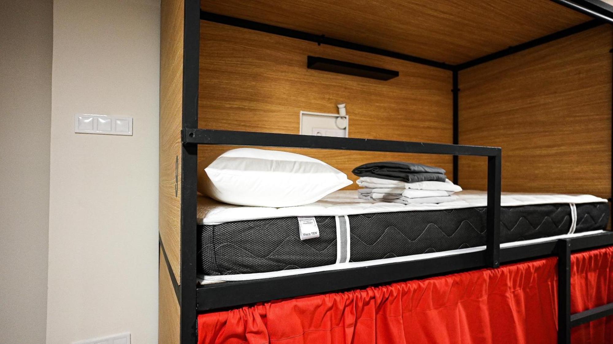 Fit Hostel Мадрид Екстер'єр фото