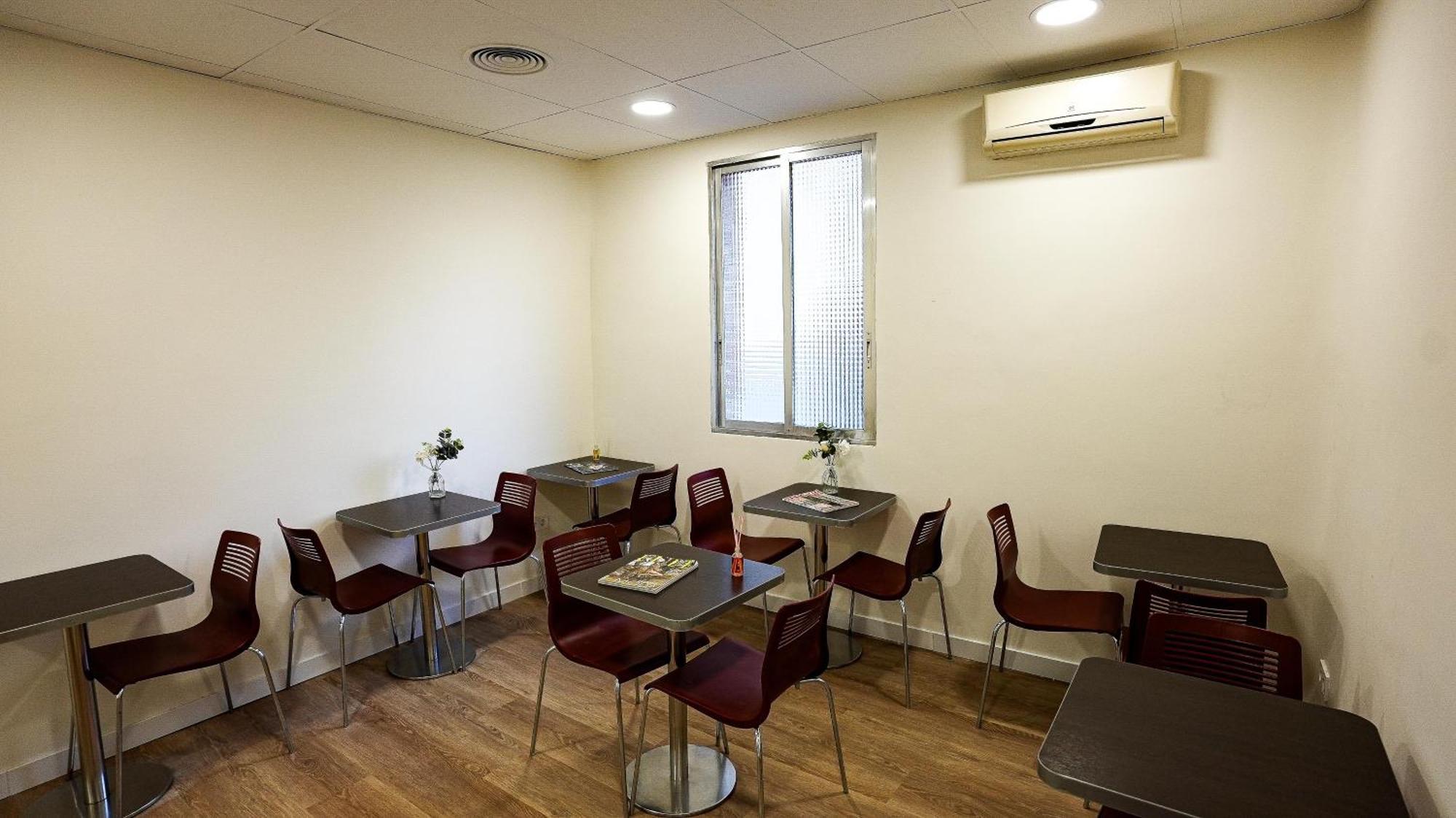 Fit Hostel Мадрид Екстер'єр фото